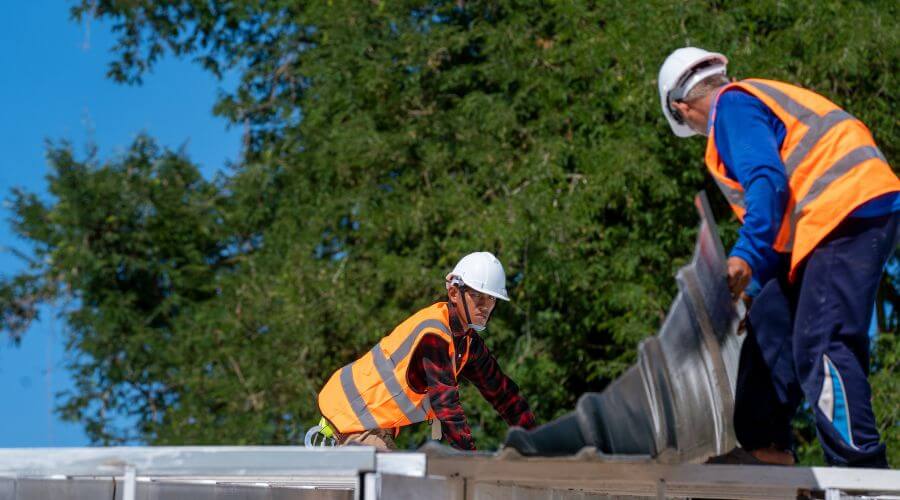 Professional metal roof installation in Sagamore Beach, MA